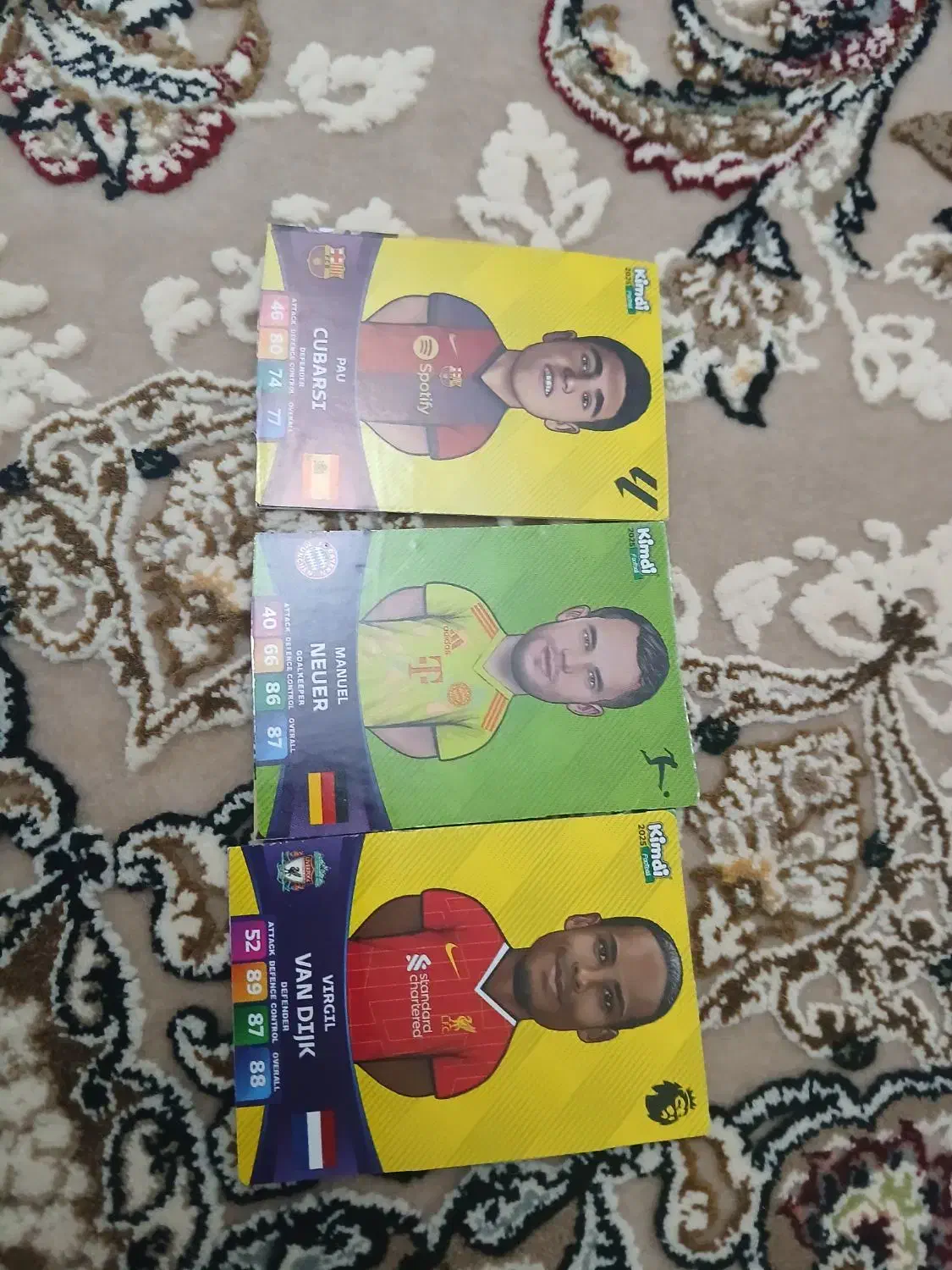 کیمدی|اسباببازی|مهاجران, |دیوار