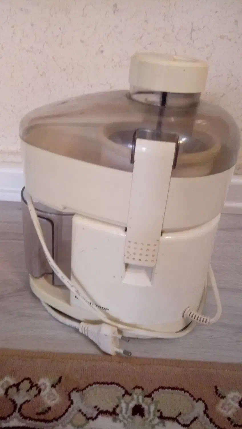 آبمیوه گیر پارس خزر(تفاله گیر دارد)|آبمیوهگیر و آبمرکباتگیر|اردبیل, |دیوار