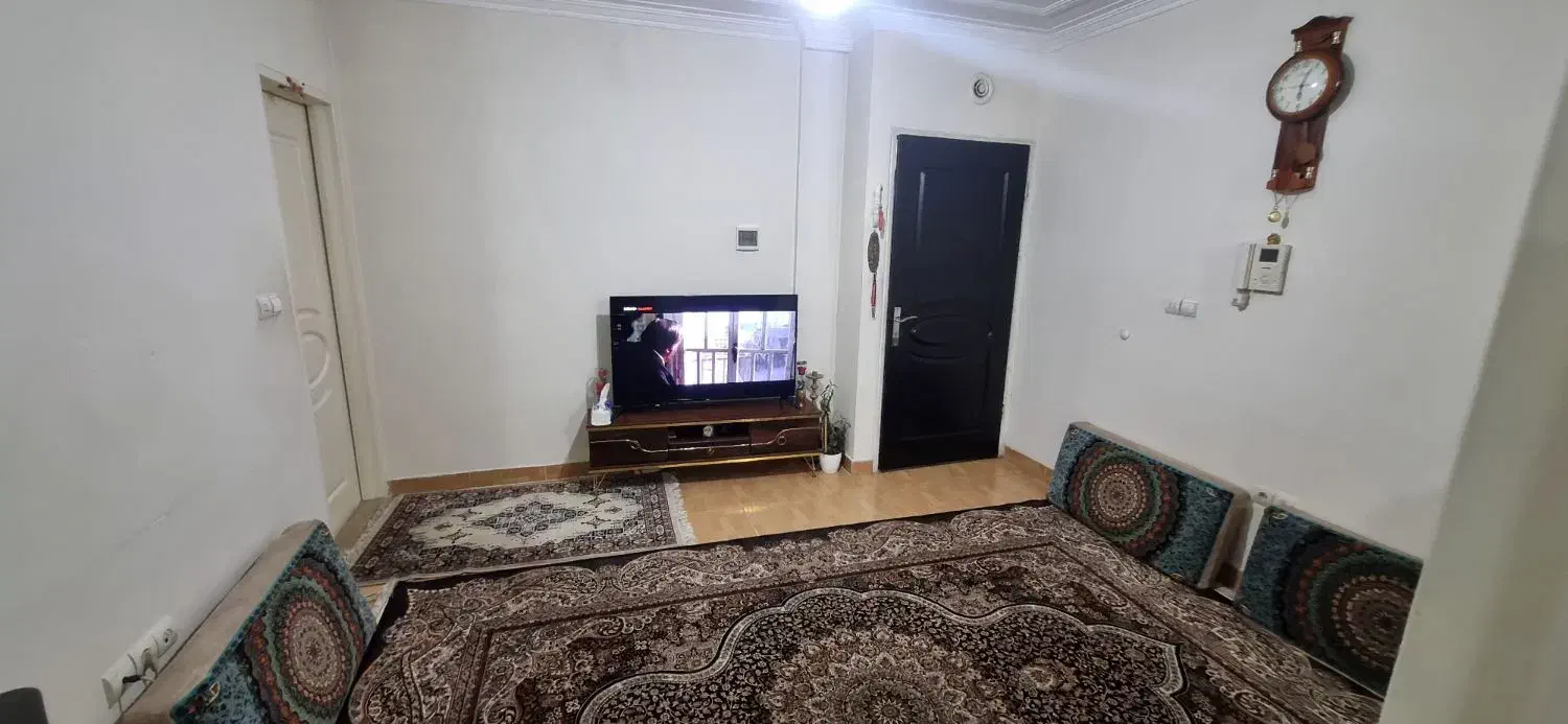 ۴۰ متر آسانسور  گلبرگ غربی حیدری عبدیلی