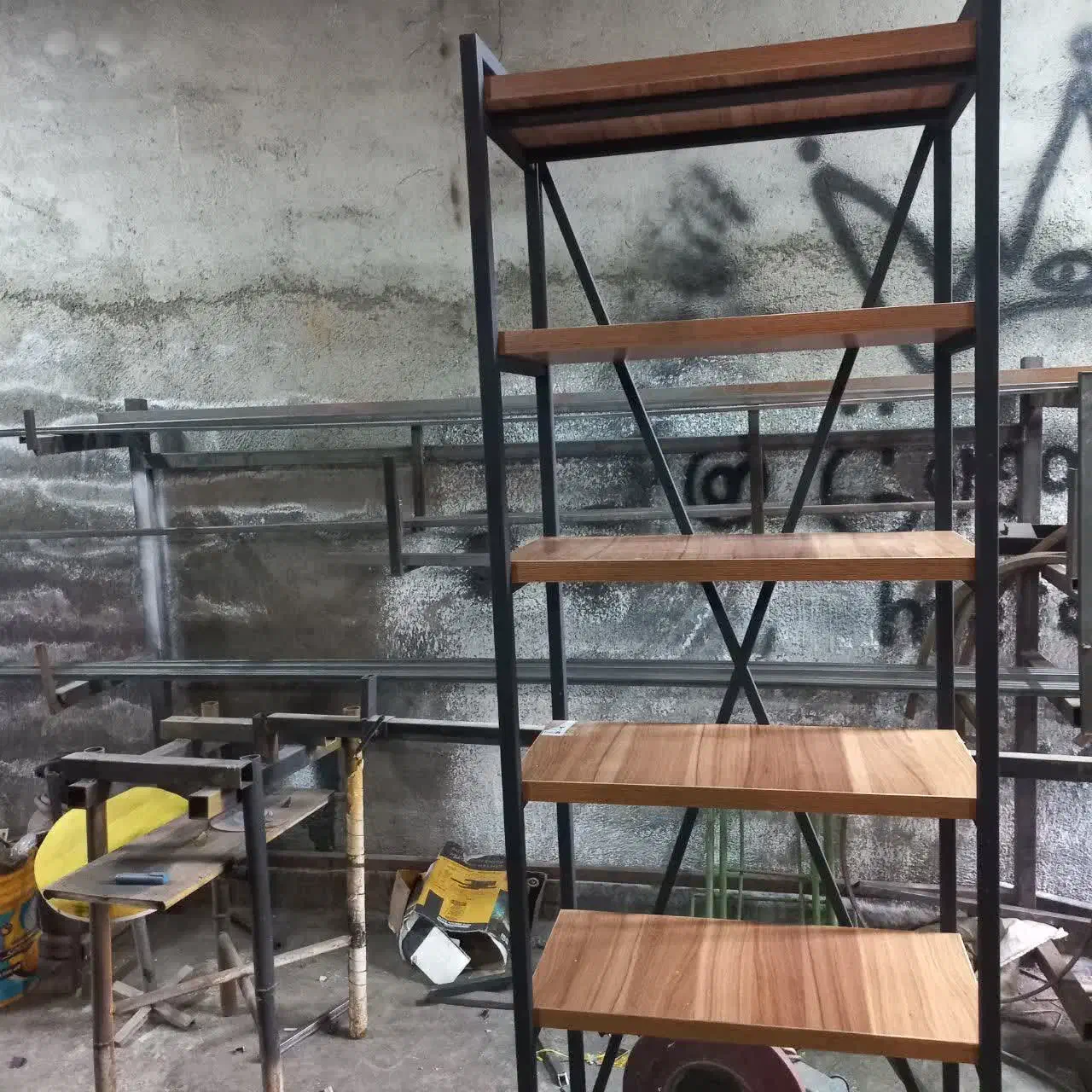 قفسه و کتابخانه|خدمات پیشه و مهارت|گرگان, |دیوار