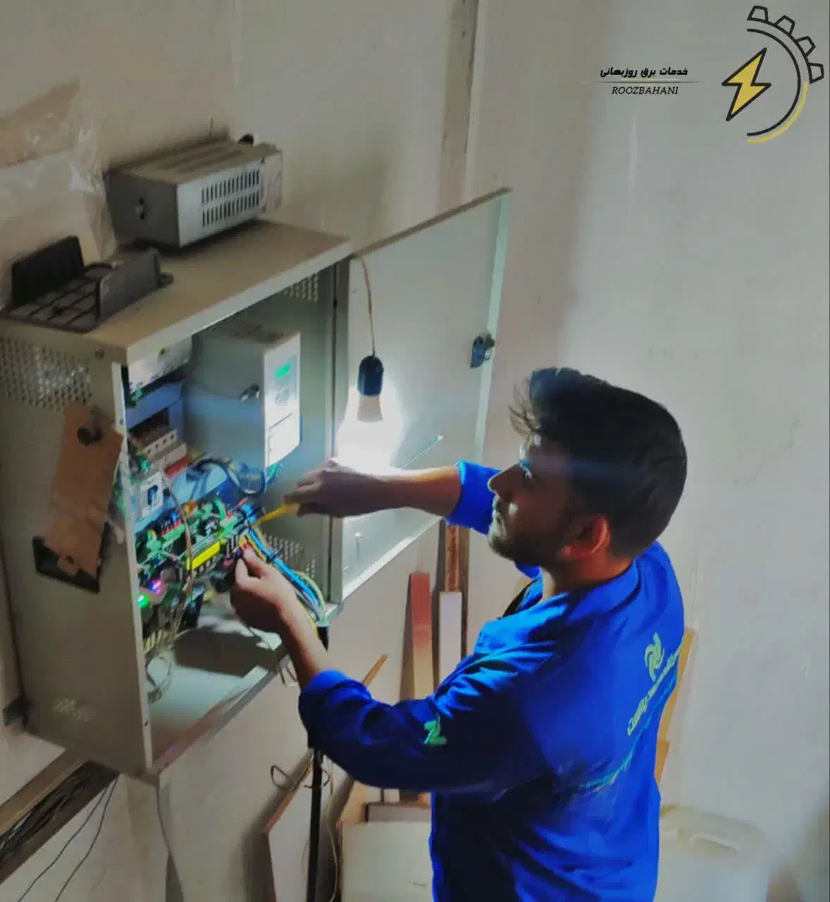 برقکاری ساختمان،خرده کاری،عیب یابی،آیفون،صفر تا صد|خدمات پیشه و مهارت|قم, زنبیل آباد|دیوار