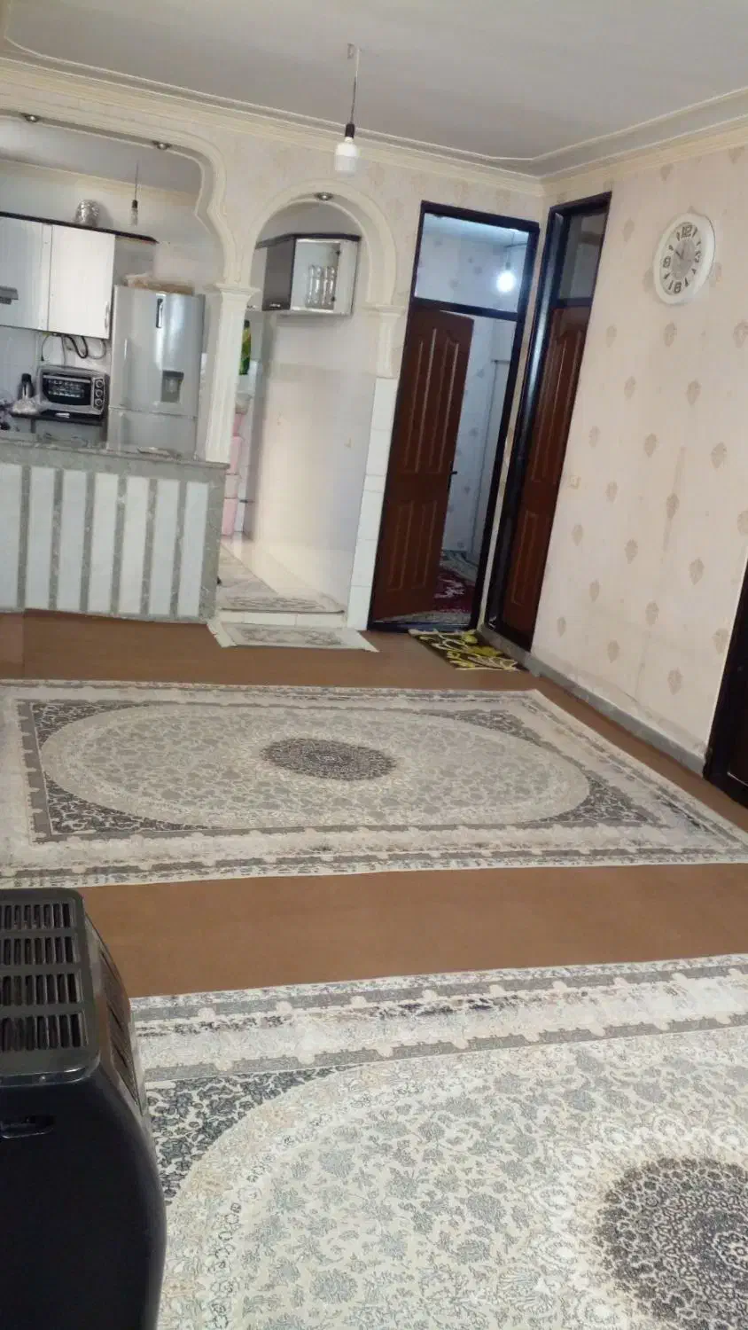 اجاره اشرفی لاله میدان امام حسین ع گلچین|اجارهٔ آپارتمان|تبریز, |دیوار