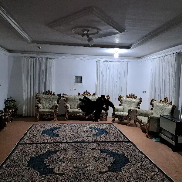 فروش مبل سلطنتی ۹نفره|مبلمان خانگی و میز عسلی|سقز, |دیوار