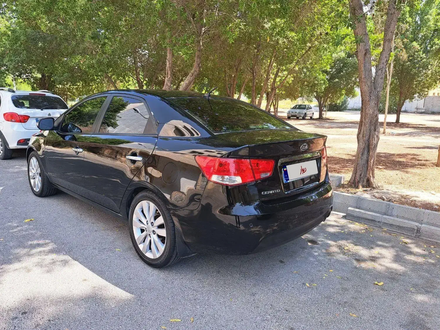 کیا سراتو ۲۰۰۰ وارداتی از عمان ،مدل ۲۰۱۰|خودرو سواری و وانت|بوشهر, |دیوار