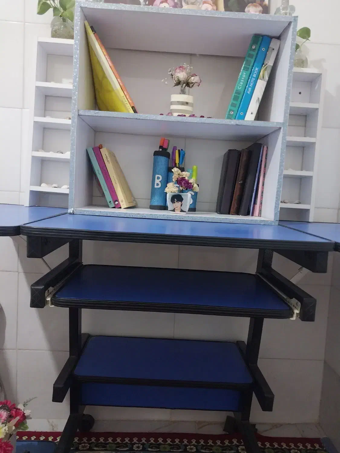 میز تحریر|میز تحریر و کامپیوتر|دورود, |دیوار