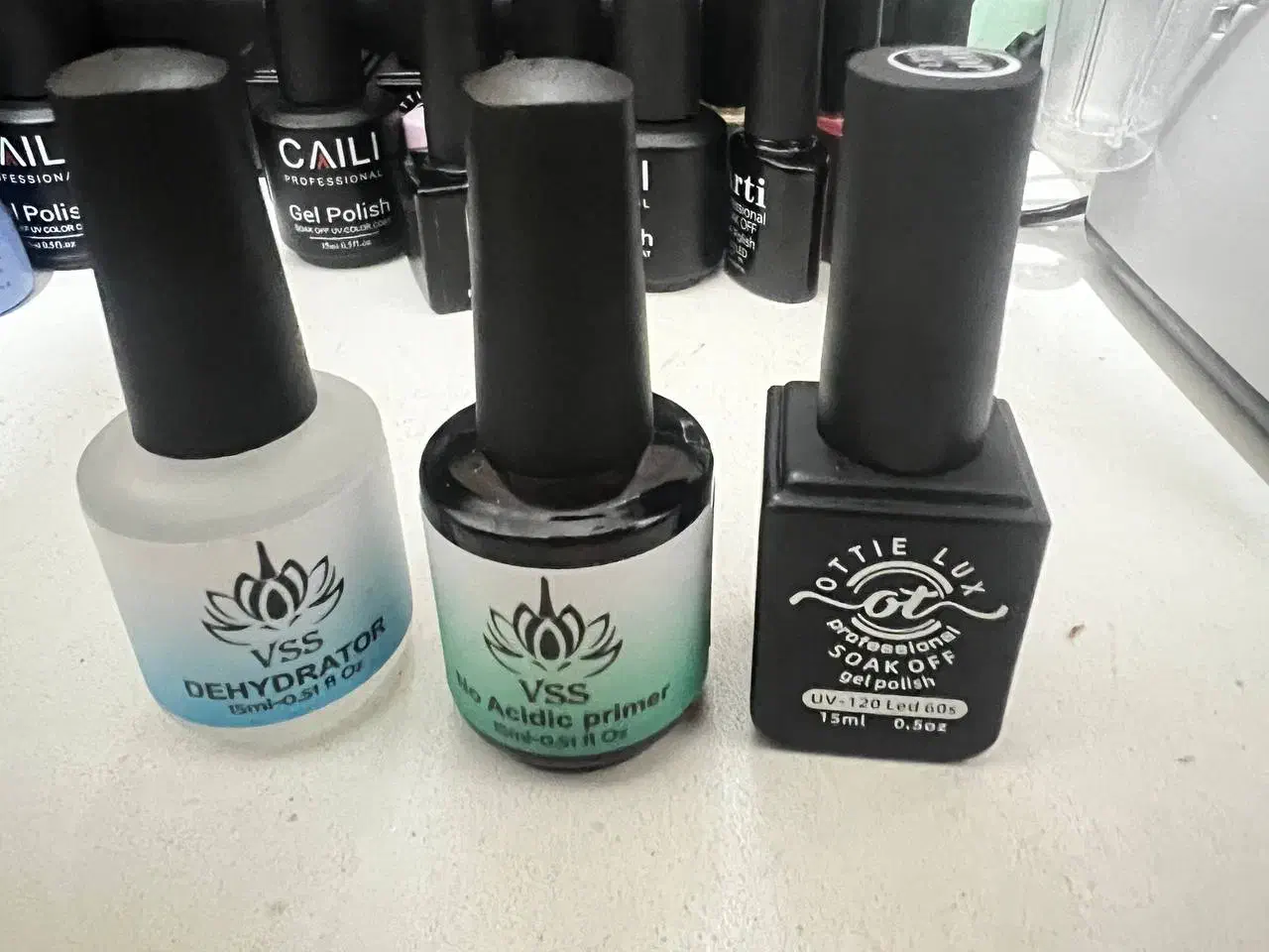 لوازم کاشت ناخن|آرایشگاه و سالن‌های زیبایی|رشت, شهرک آیت الله منتظری|دیوار