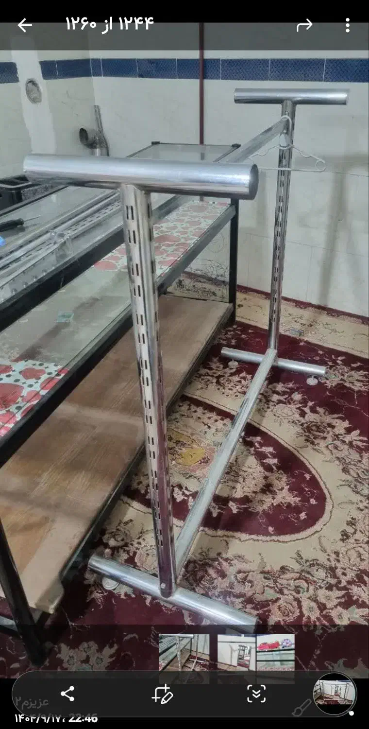 یک عدد ویترین شیشه ای ویک عدد رگال تمیز|فروشگاه و مغازه|نیشابور, شهرک رسولی|دیوار