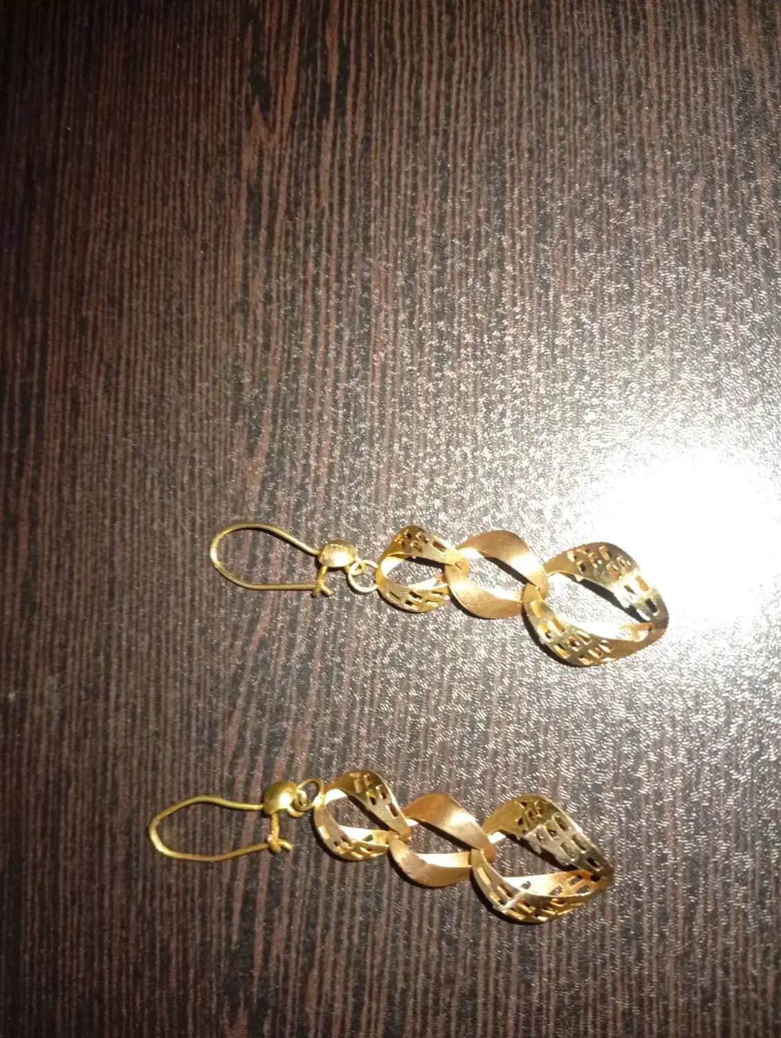 گوشواره طلا آویز فاکتور دار|جواهرات|قم, قلعه کامکار|دیوار