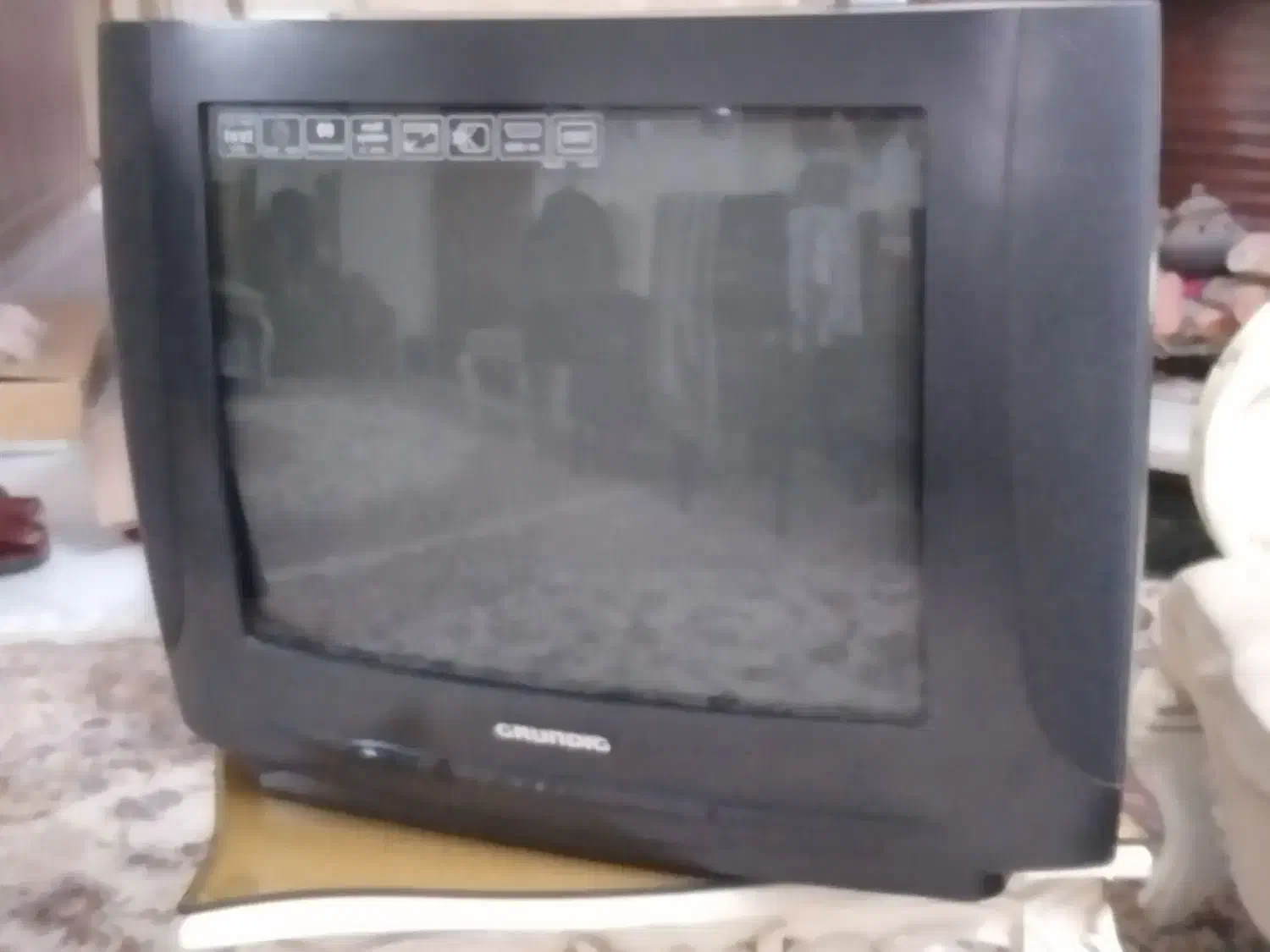 تلویزیون پارس گراندیک قدیمی کاملاسالم۲۱ اینچ|تلویزیون و پروژکتور|تهران, اوقاف|دیوار