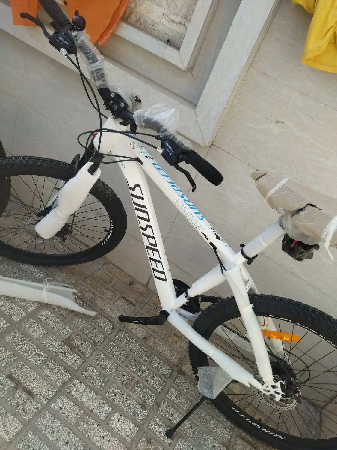 دوچرخه  ۲۴ و ۲۶|دوچرخه، اسکیت، اسکوتر|تربت‌حیدریه, منظر|دیوار