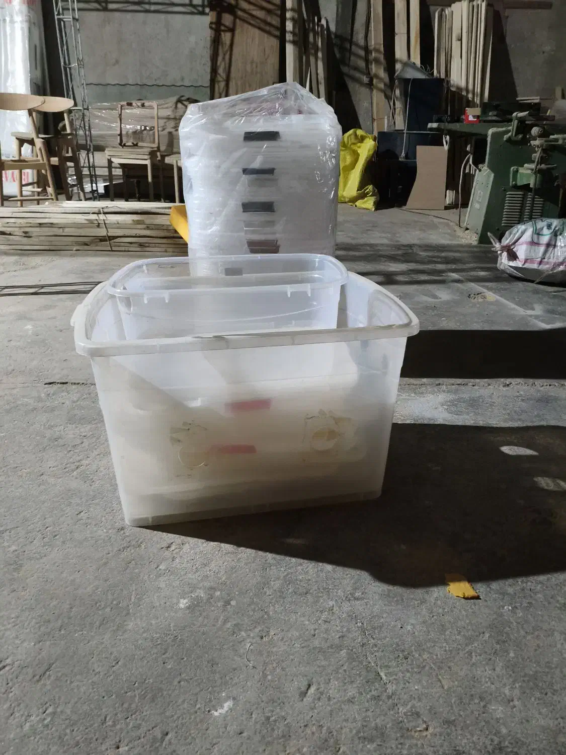 حدود 100عددجانونی سایز 4|ظروف نگهدارنده، پلاستیکی، یک‌بارمصرف|خمین, |دیوار