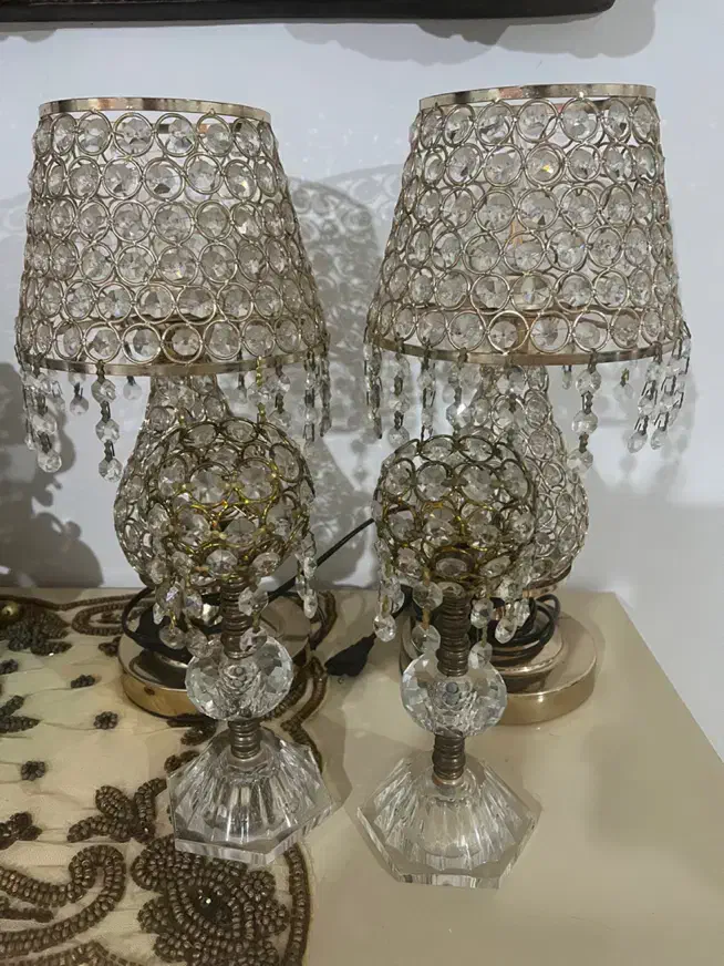 آباژور و جاشمعی نگین دار پایه طلایی|چراغ خواب و آباژور|آستارا, |دیوار