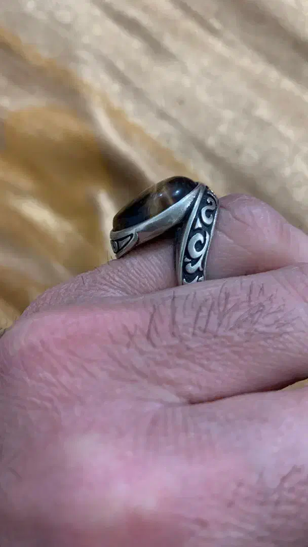 چشم ببر|جواهرات|تبریز, |دیوار