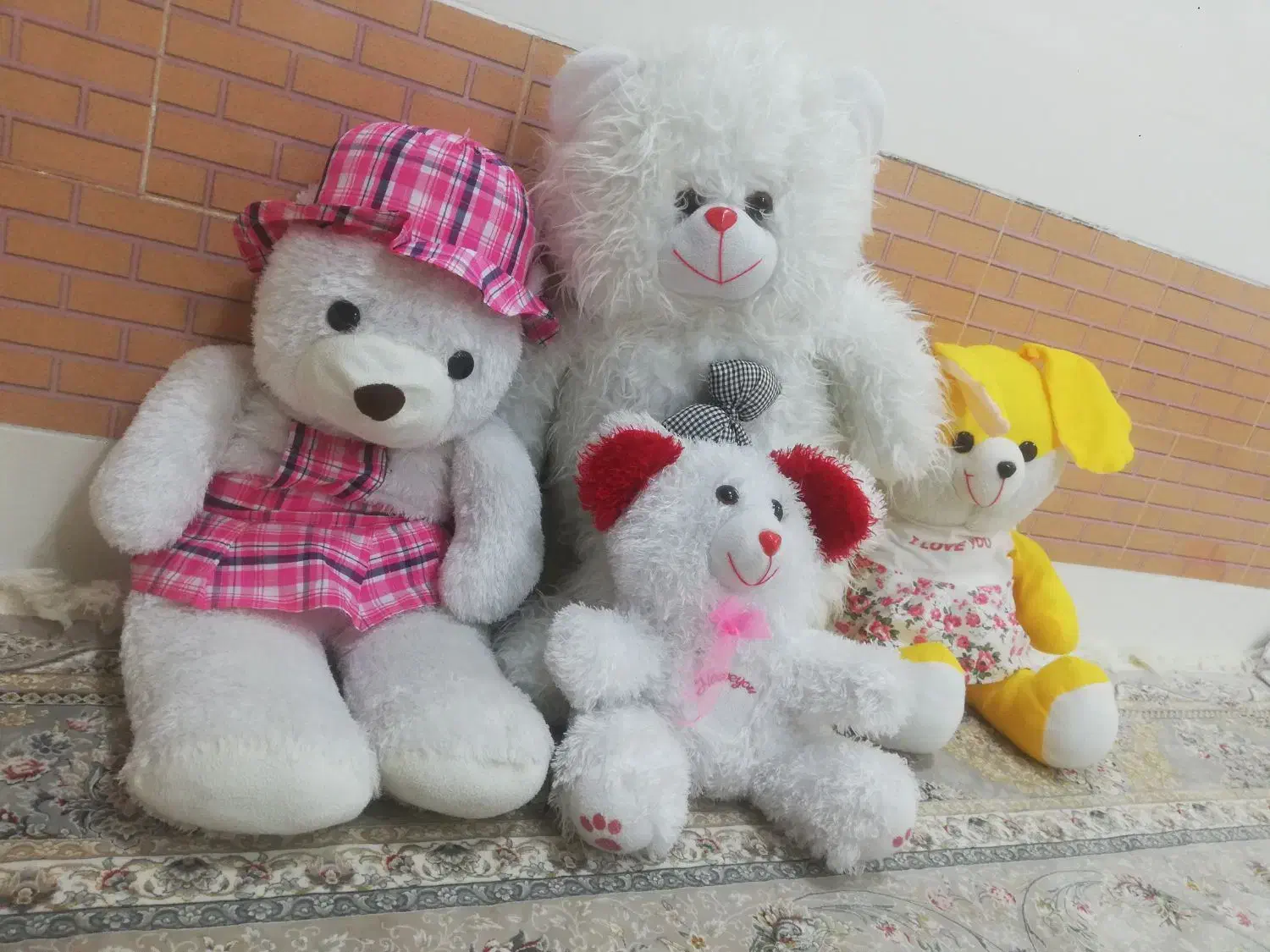 عروسک|اسباببازی|بانه, |دیوار