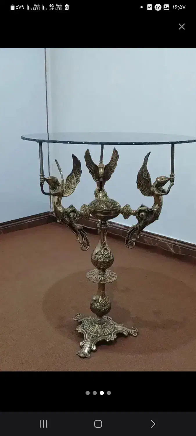 میز برنجی بدون هیچ عیب و ایراد  در حد آکبند|صنایع دستی و سایر لوازم تزئینی|نسیم‌شهر, |دیوار