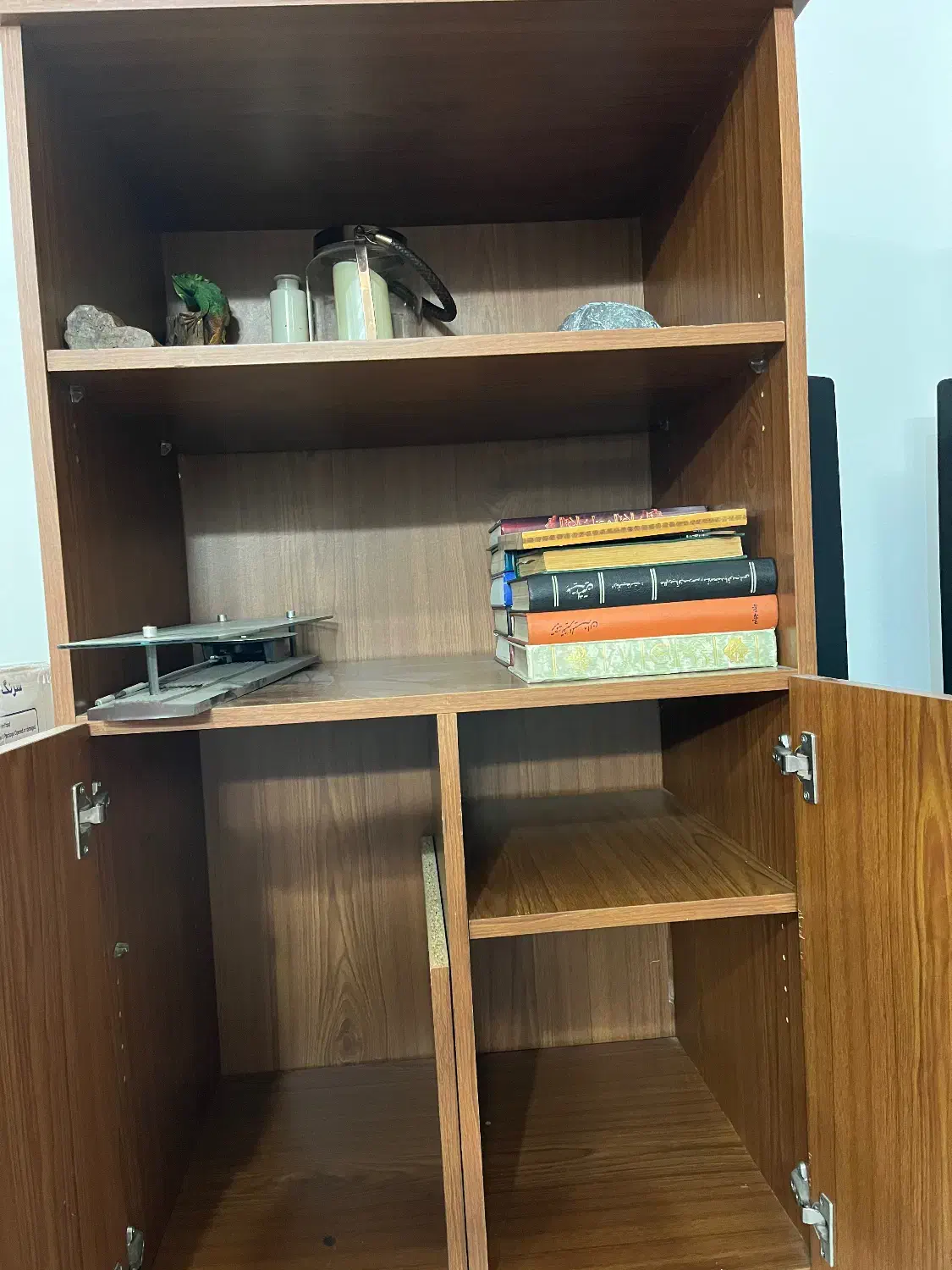 ست میز نهار خوری و مبل و بوفه به همراه قفسه کتاب|میز و صندلی غذاخوری|آمل, |دیوار