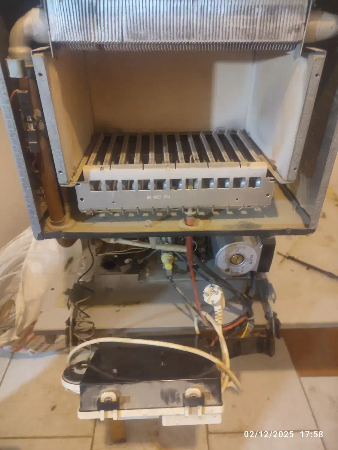 انواع پکیج|آبگرمکن، پکیج، شوفاژ|شاهینشهر, دکتر حسابی|دیوار