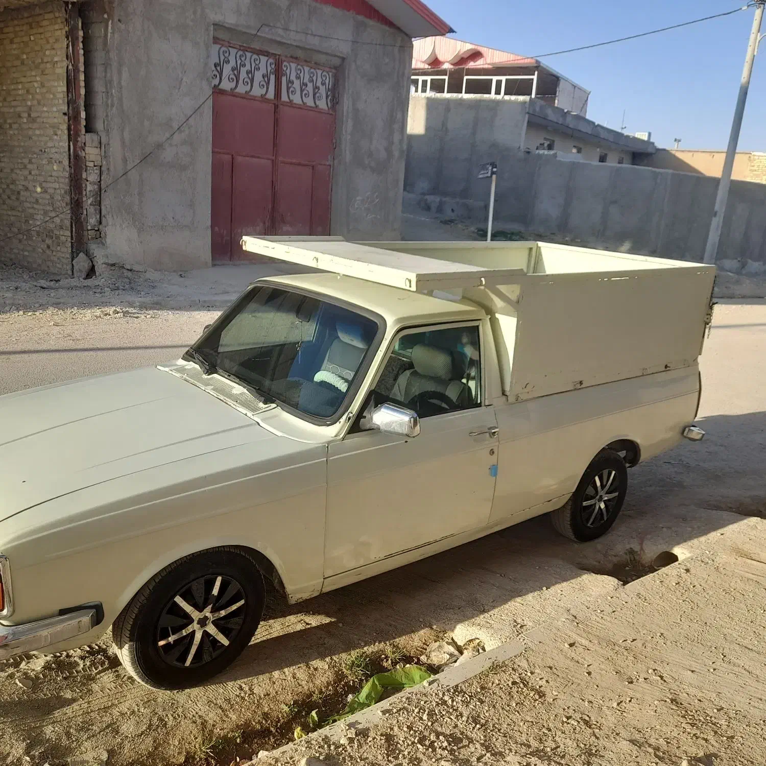 پیکان وانت مدل ۸۴|خودرو سواری و وانت|سردرود, |دیوار