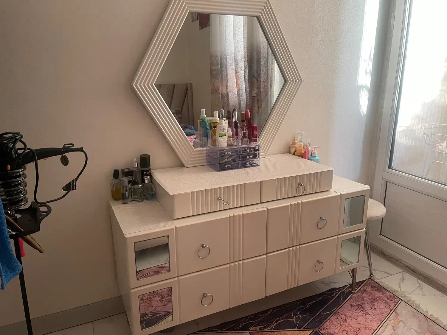 میزتوالت با اینه|تخت و سرویس خواب|تهران, دولتخواه جنوبی|دیوار