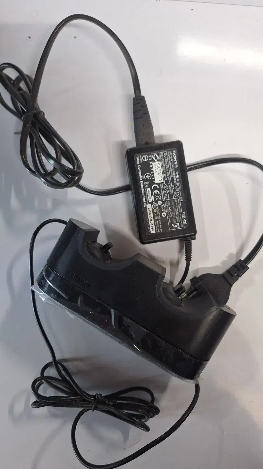 شارژر دسته ps4|کنسول، بازی ویدئویی و آنلاین|تهران, والفجر (افسریه)|دیوار