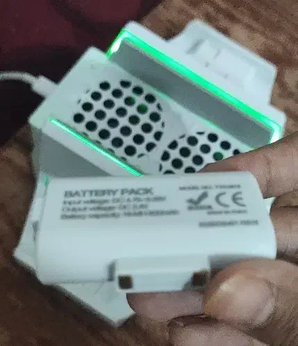 خنک‌کننده کونسول و شارژکن دسته Xbox series s|کنسول، بازی ویدئویی و آنلاین|سوسنگرد, |دیوار