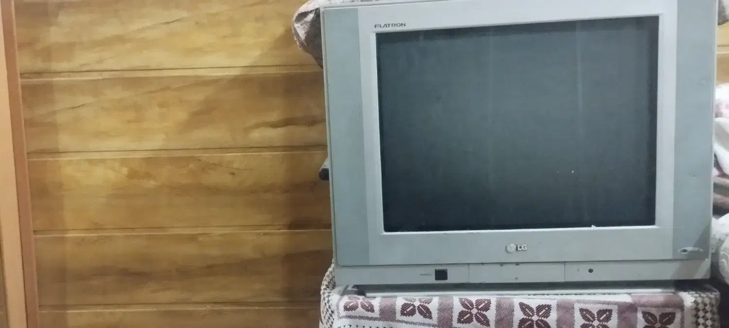 تلوزیون 21اینچ|تلویزیون و پروژکتور|زاهدان, |دیوار