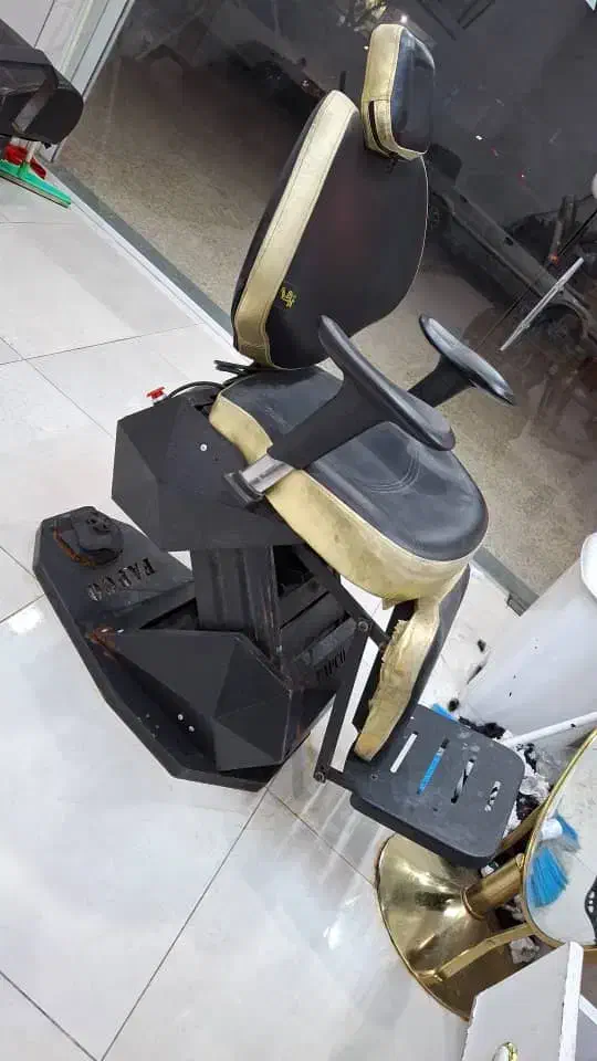 صندلی آرایشگری حرفه ای برقی|آرایشگاه و سالن‌های زیبایی|بهبهان, |دیوار