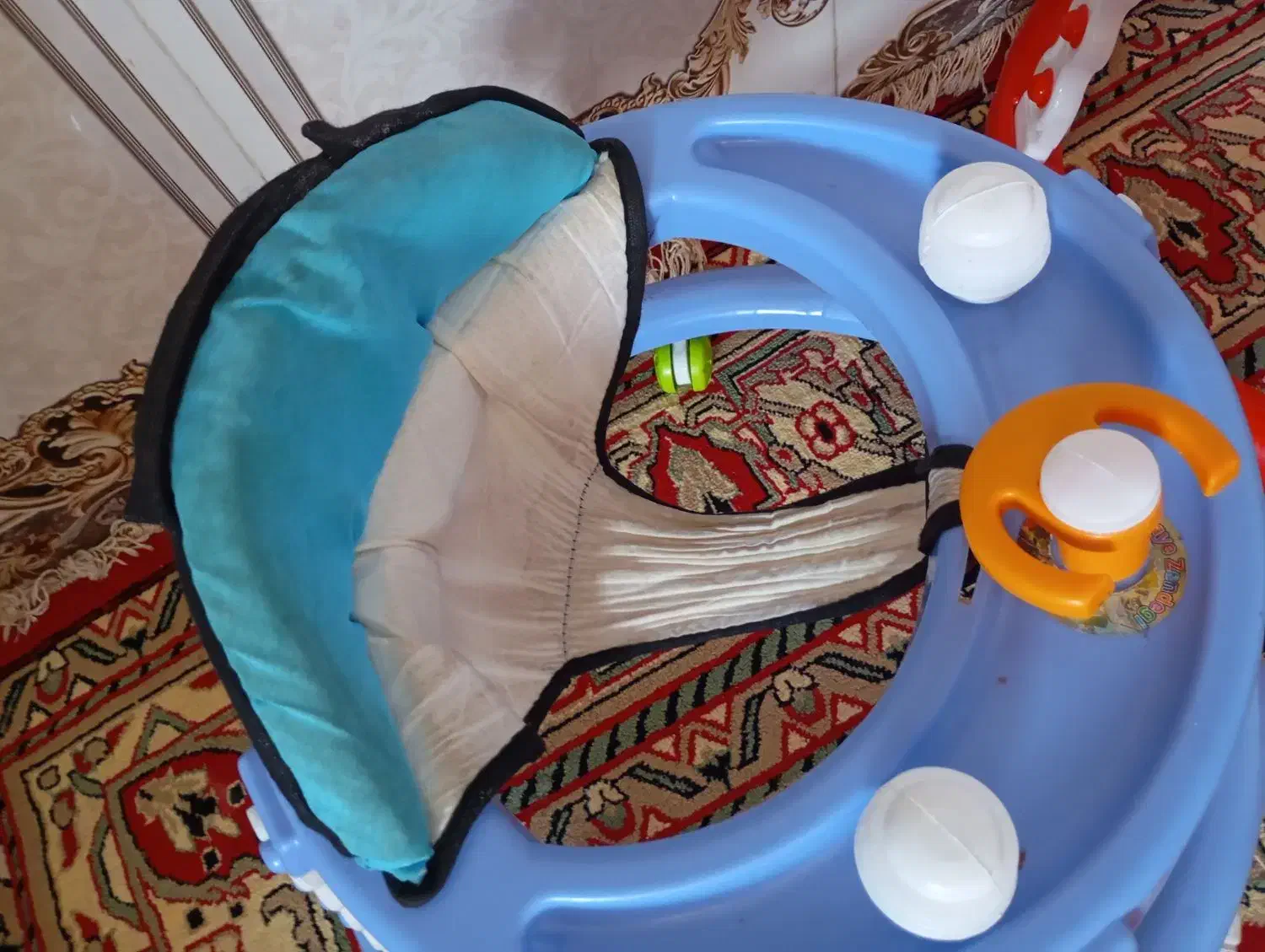 روروئک|اسباب و اثاث بچه|باغ ملک, |دیوار