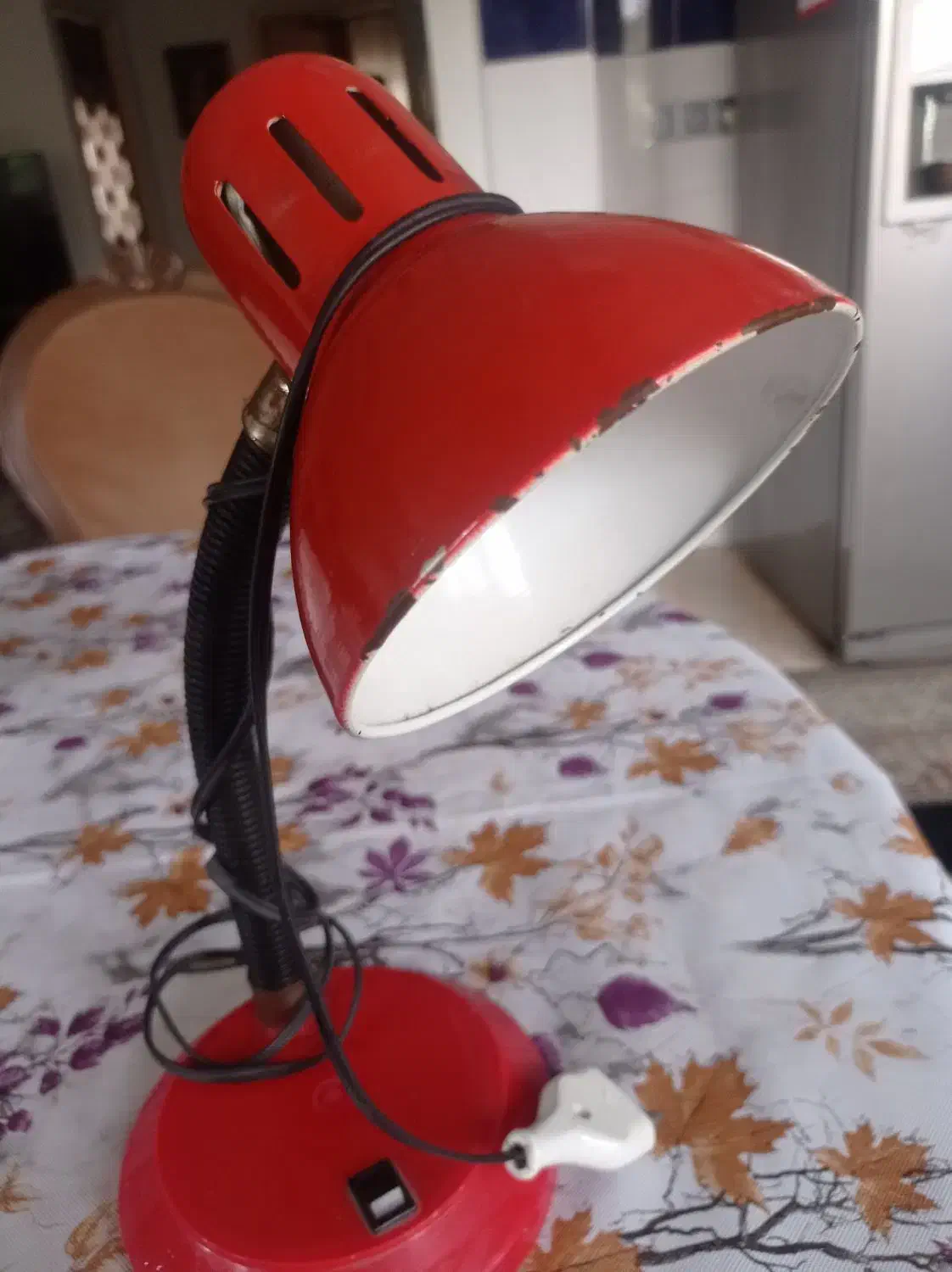 چراغ مطالعه|لوازم التحریر|لاهیجان, لاشیدان|دیوار