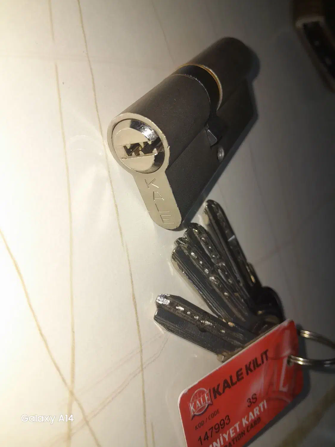 مغزی قفل|ابزارآلات|همدان, |دیوار