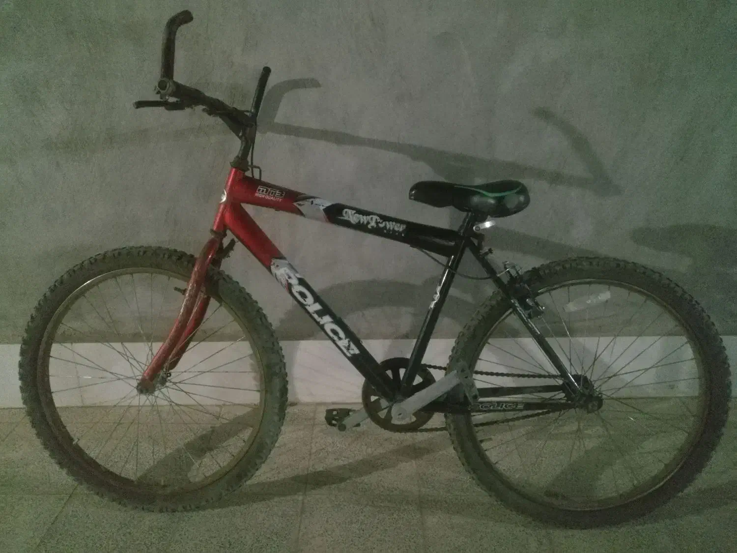 دوچرخه|دوچرخه، اسکیت، اسکوتر|بردسکن, |دیوار