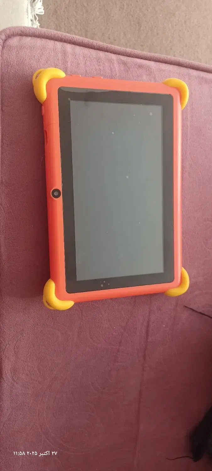 تبلت|تبلت|چهارباغ, |دیوار