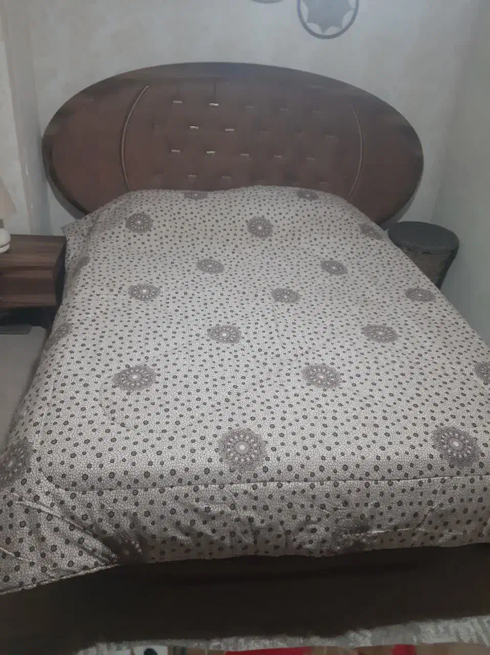 روتختی دونفره نو رنگ کرم نخودی|سرویس روتختی|کرج, شهرک ولیعصر|دیوار