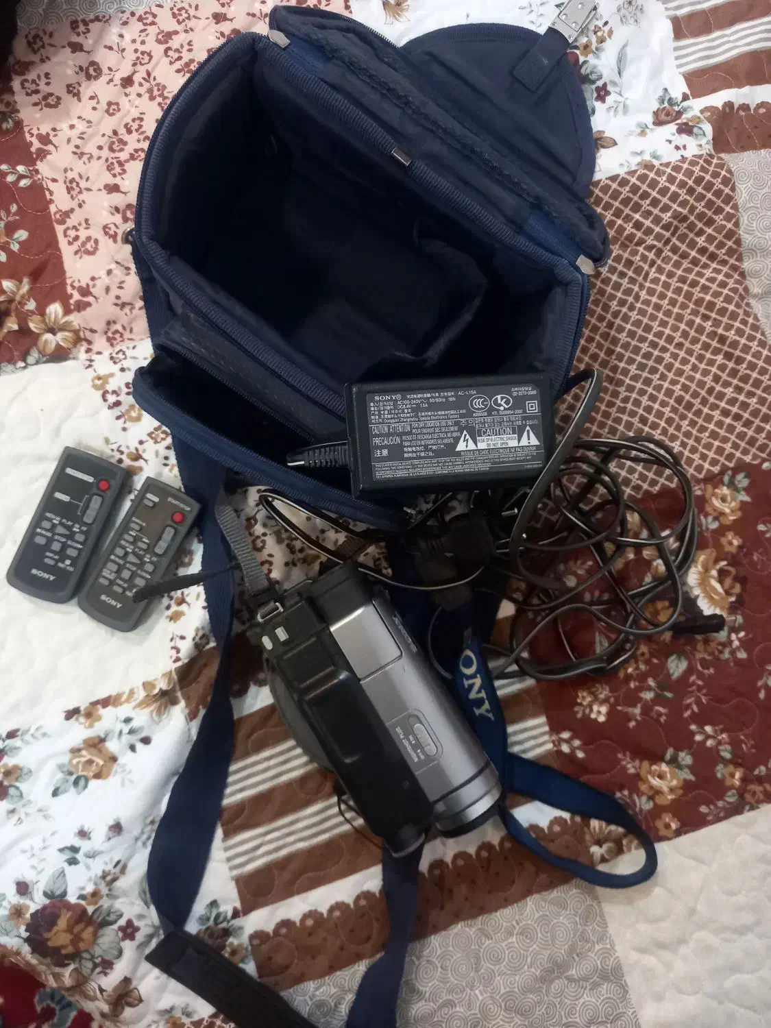 دوربین هندی کم سونی|دوربین عکاسی و فیلمبرداری|مشهد, شهید رضوی|دیوار