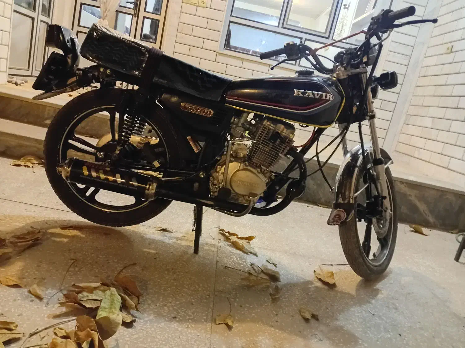 750000|موتورسیکلت|لاران, |دیوار