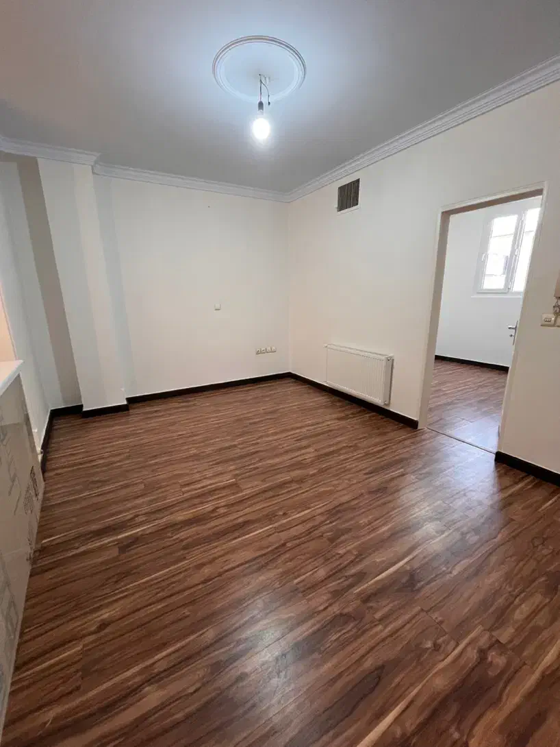 رهن ۵۰ متر عروسک پارکینگ آسانسور ( بریانک )