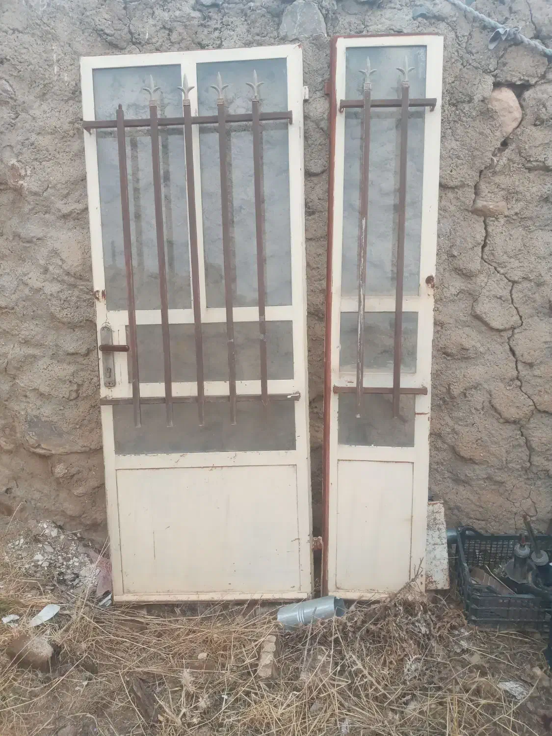 در و پنجره|مصالح و تجهیزات ساختمان|سیلاخور, |دیوار