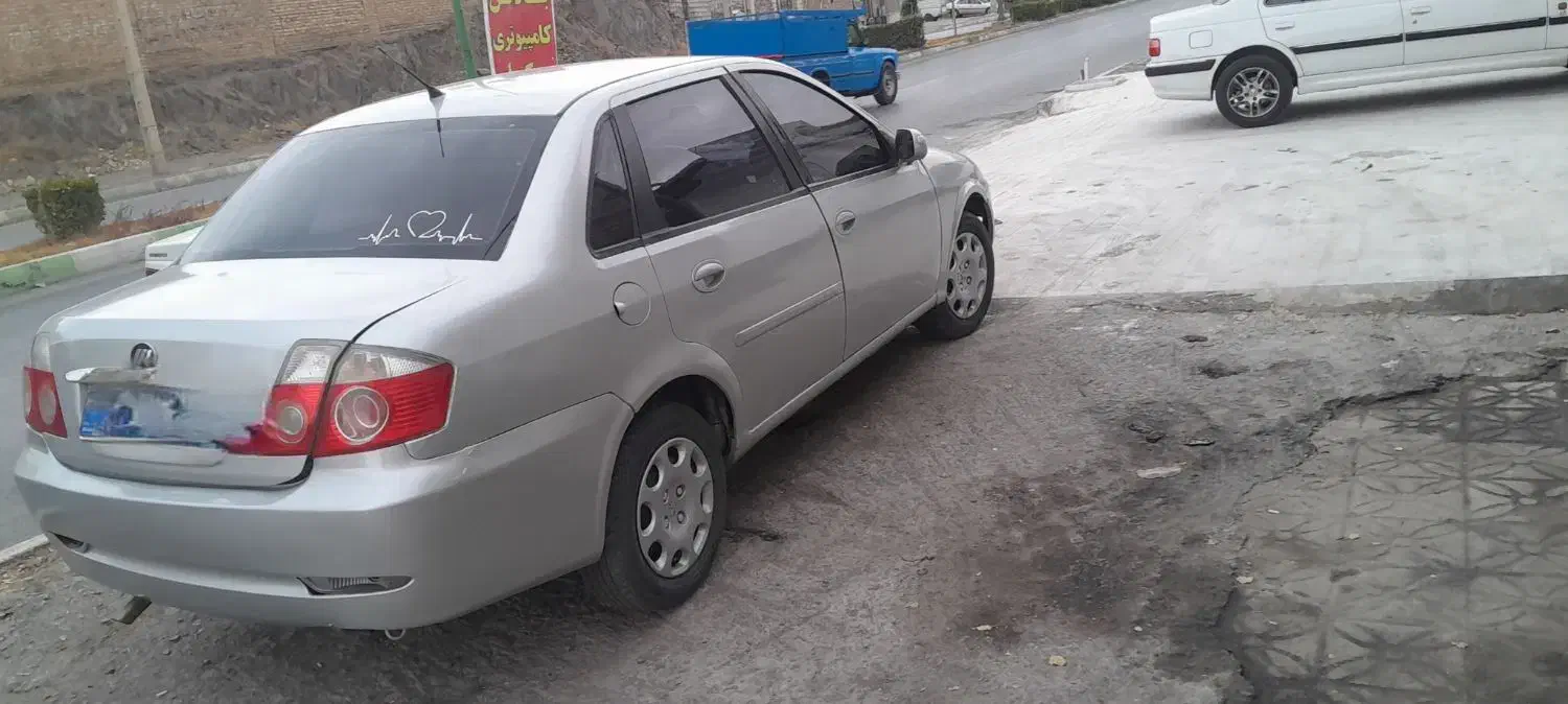 خودروی لیفان 520|خودرو سواری و وانت|خوانسار, |دیوار