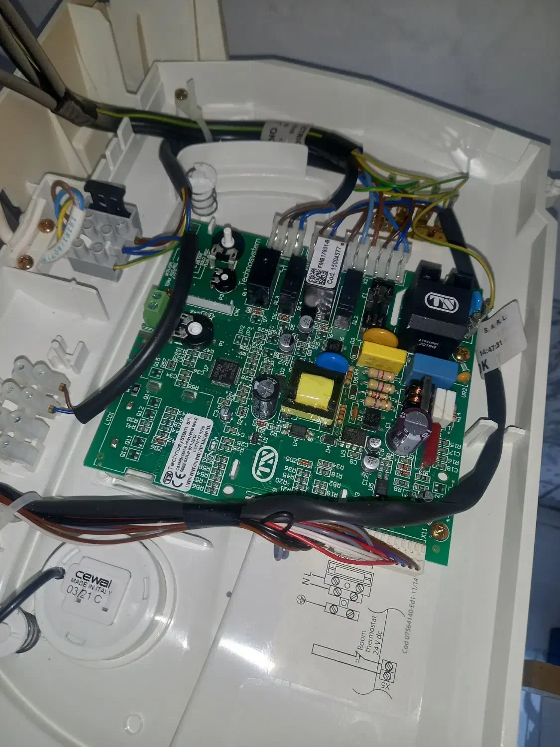 خدمات پکیج ایران سرویس|آبگرمکن، پکیج، شوفاژ|سیرجان, |دیوار