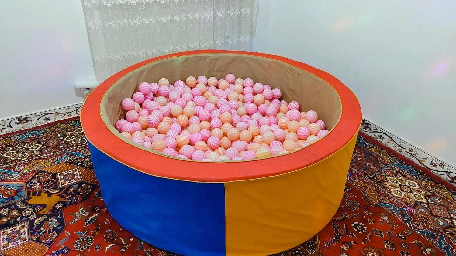 استخر توپ|اسباب و اثاث بچه|جوانرود, |دیوار