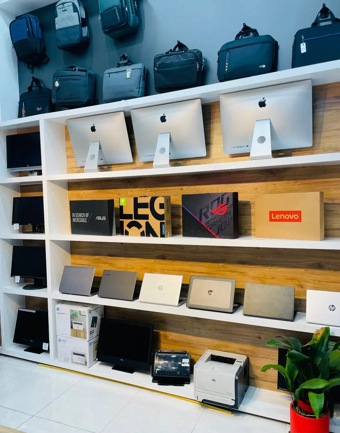 انواع لپ تاپ نو و استوک گارنتی دار|رایانه همراه|دزفول, |دیوار