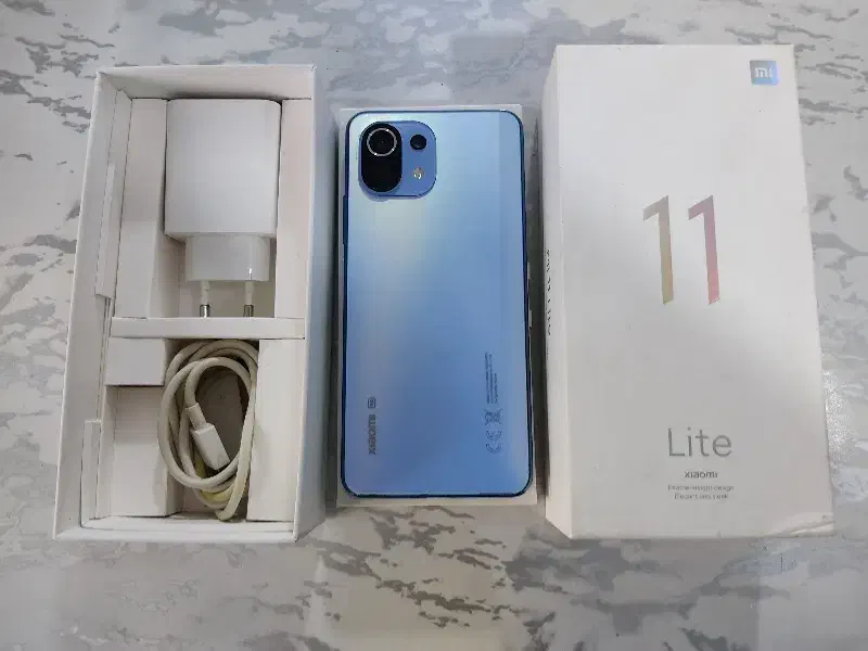 شیایومی mi 11 lite 5g درحد حافظه 128 رام 8|موبایل|تهران, کیانشهر|دیوار