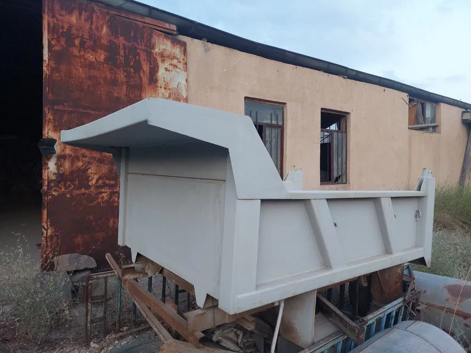 کمپرس نیسان|قطعات یدکی و لوازم جانبی|دماوند, گیلاوند|دیوار