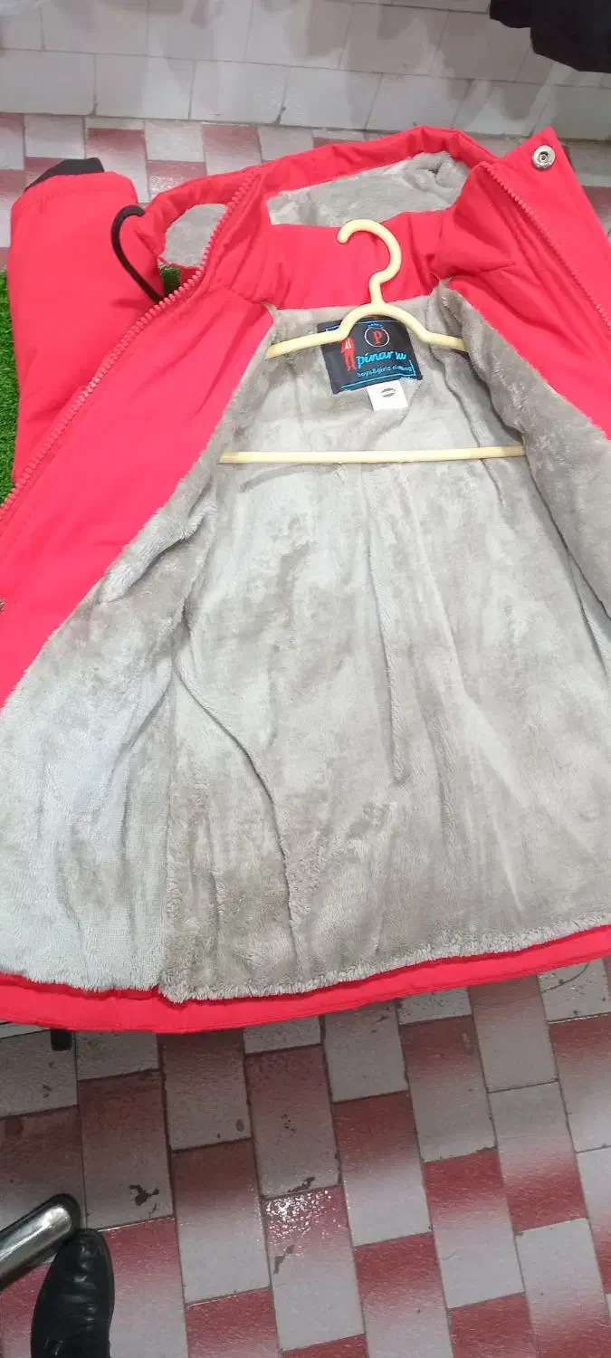 حراج کاپشن پسرانه و دخترانه 900 هزار|کفش و لباس بچه|خوی, |دیوار