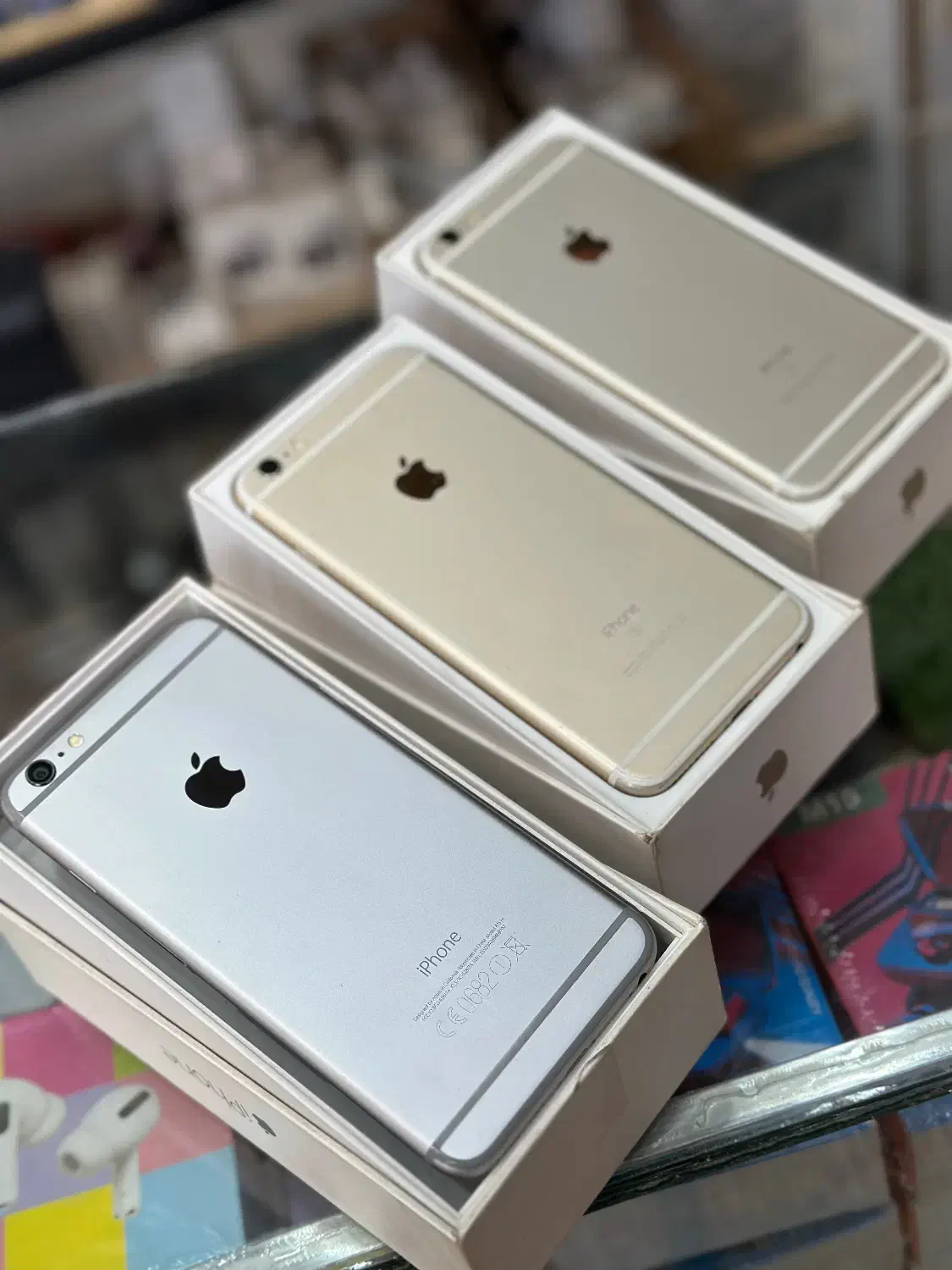 آیفونiphone6plusحافظه128گیگ سه عددتوضیحات داخل عکس|موبایل|تبریز, |دیوار