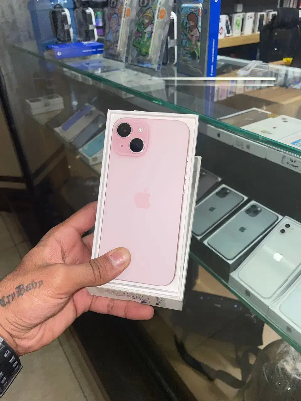 آیفون ۱۵ نرمال|موبایل|تهران, سیمای ایران|دیوار