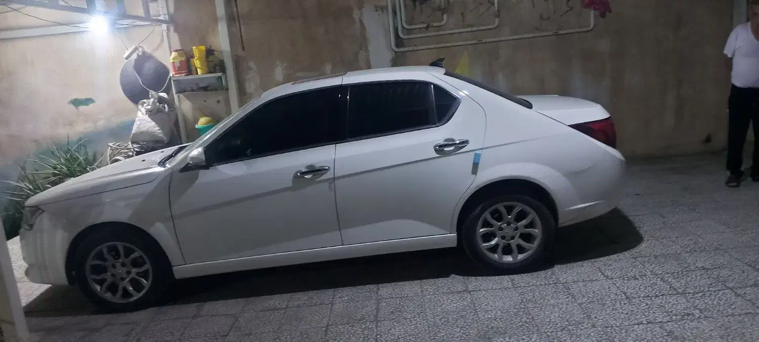 دناپلاس توربو ۵ دنده|خودرو سواری و وانت|خرمآباد, |دیوار