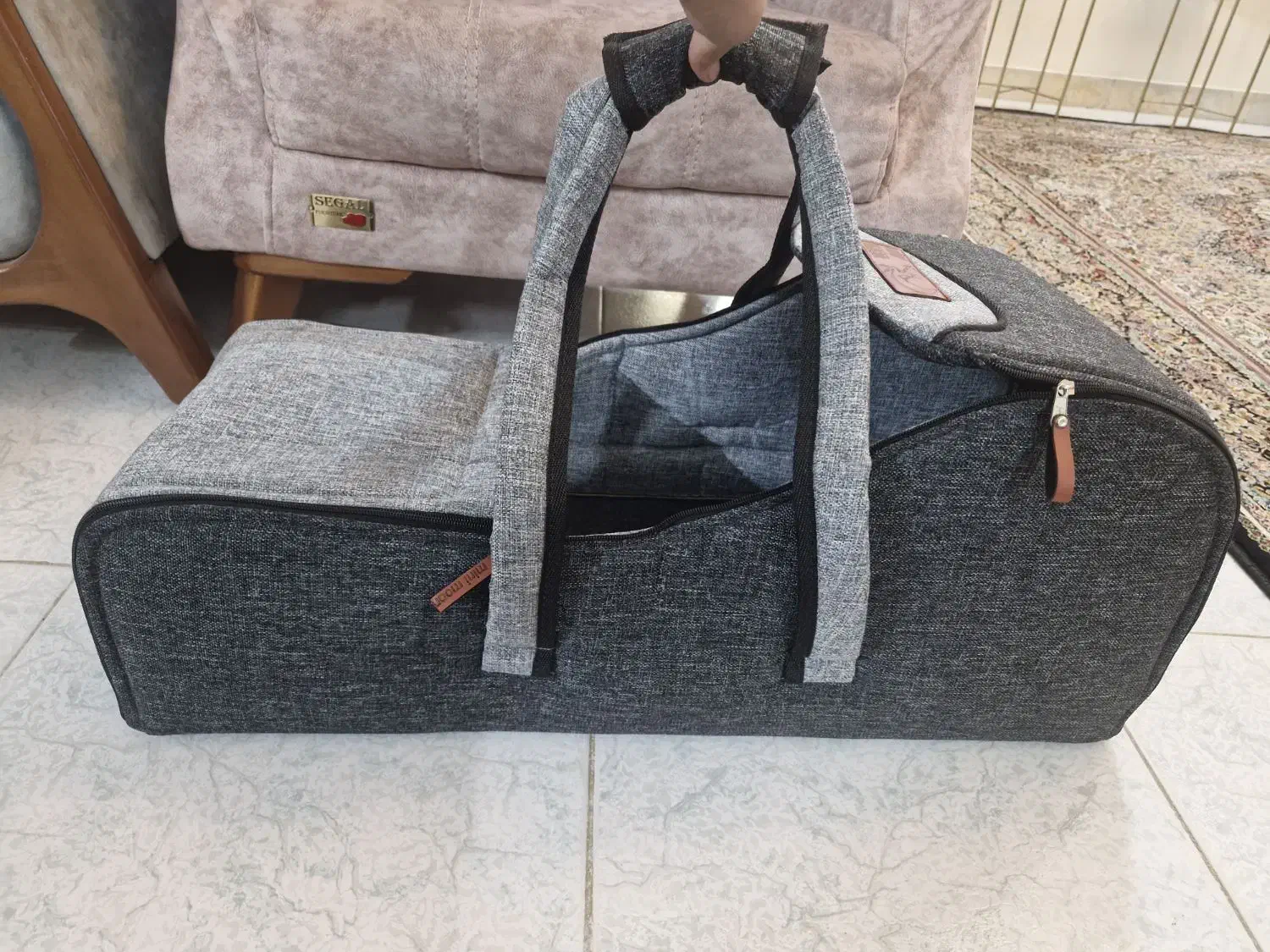 ساک حمل نوزاد|کیف، کفش، کمربند|ری, شهادت|دیوار