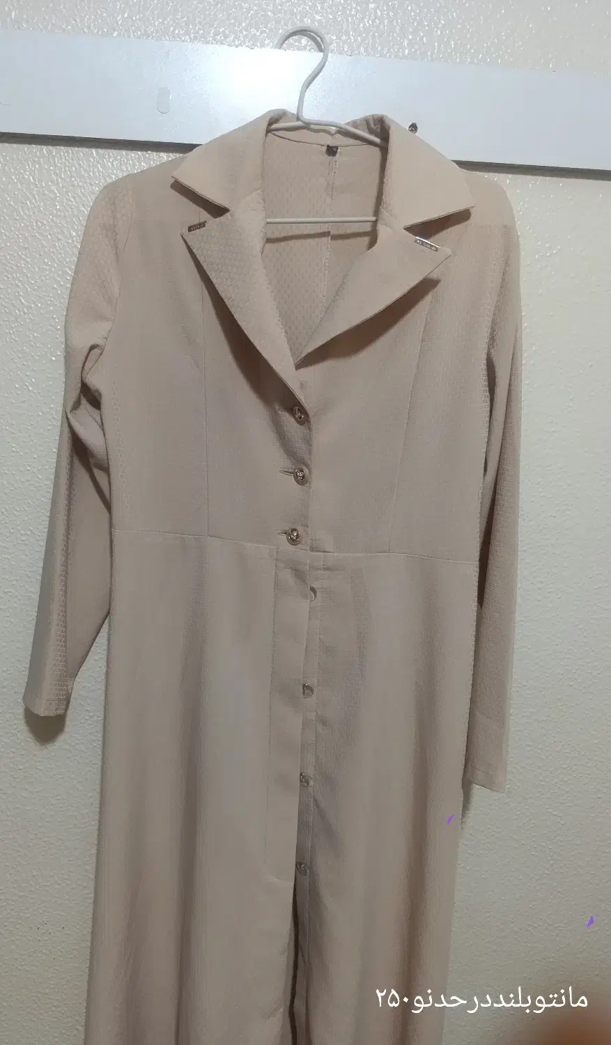 تعدادی لباس باقیمت مناسب|لباس|شاهین‌شهر, شهرک گلدیس|دیوار