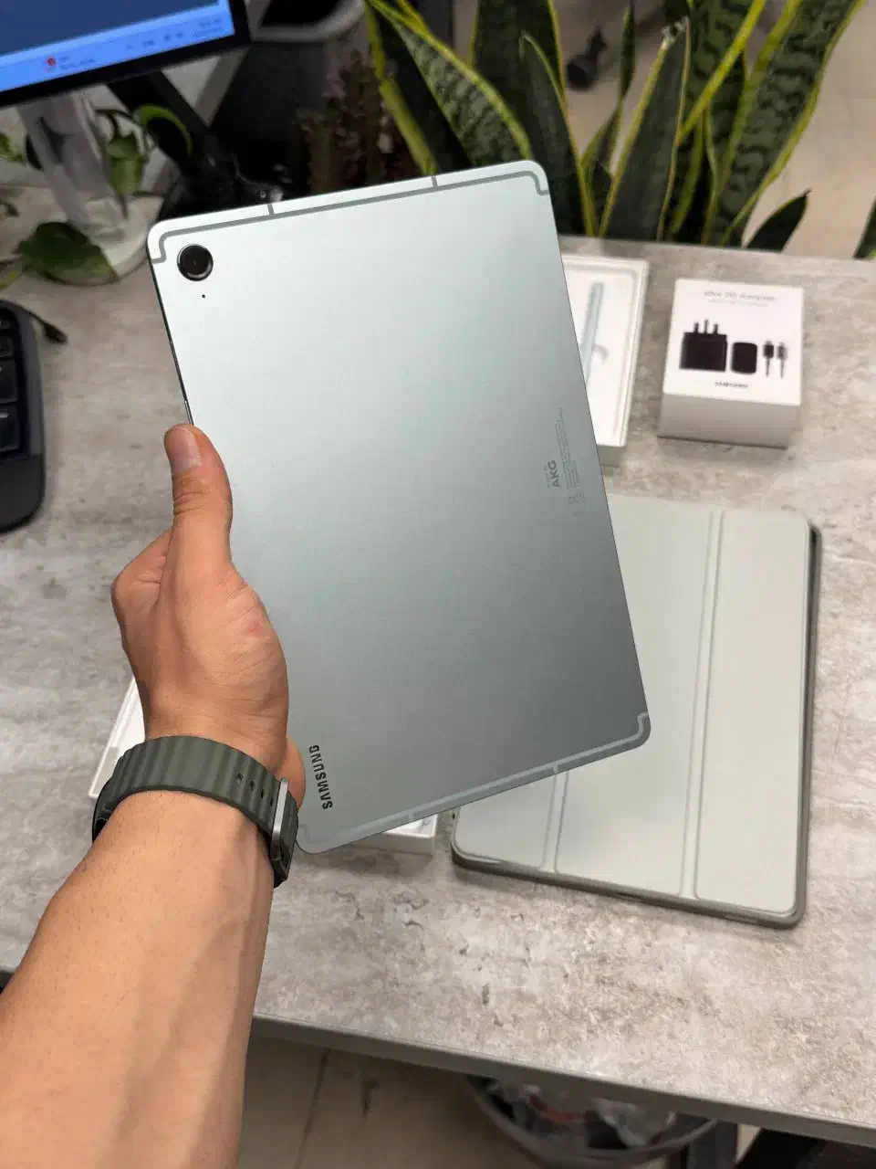 تبلت سامسونگ Samsung Galaxy Tab S9 FE 5G ریجستر|تبلت|تهران, میدان ولیعصر|دیوار